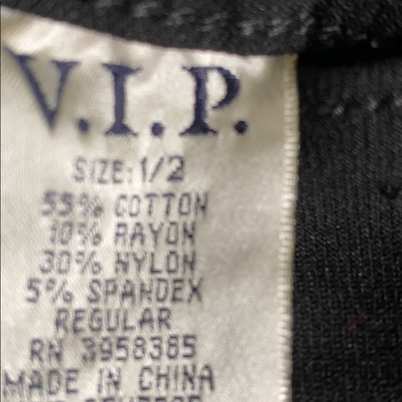 Black jeans. Never worn - Picture 2 of 2